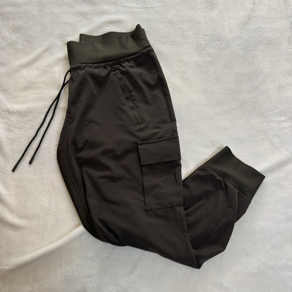 Athleta Pants - Athleta Sutton Jogger Pants Green Women's 8P Lightweight Cargo Pockets